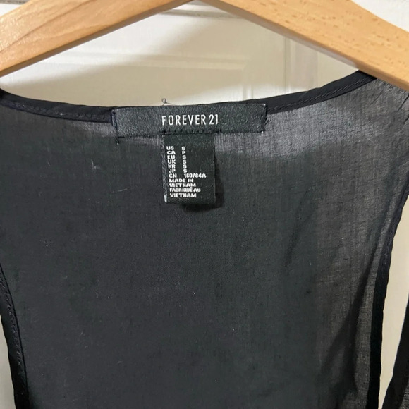 Forever21 Top Size Small - Picture 3 of 5